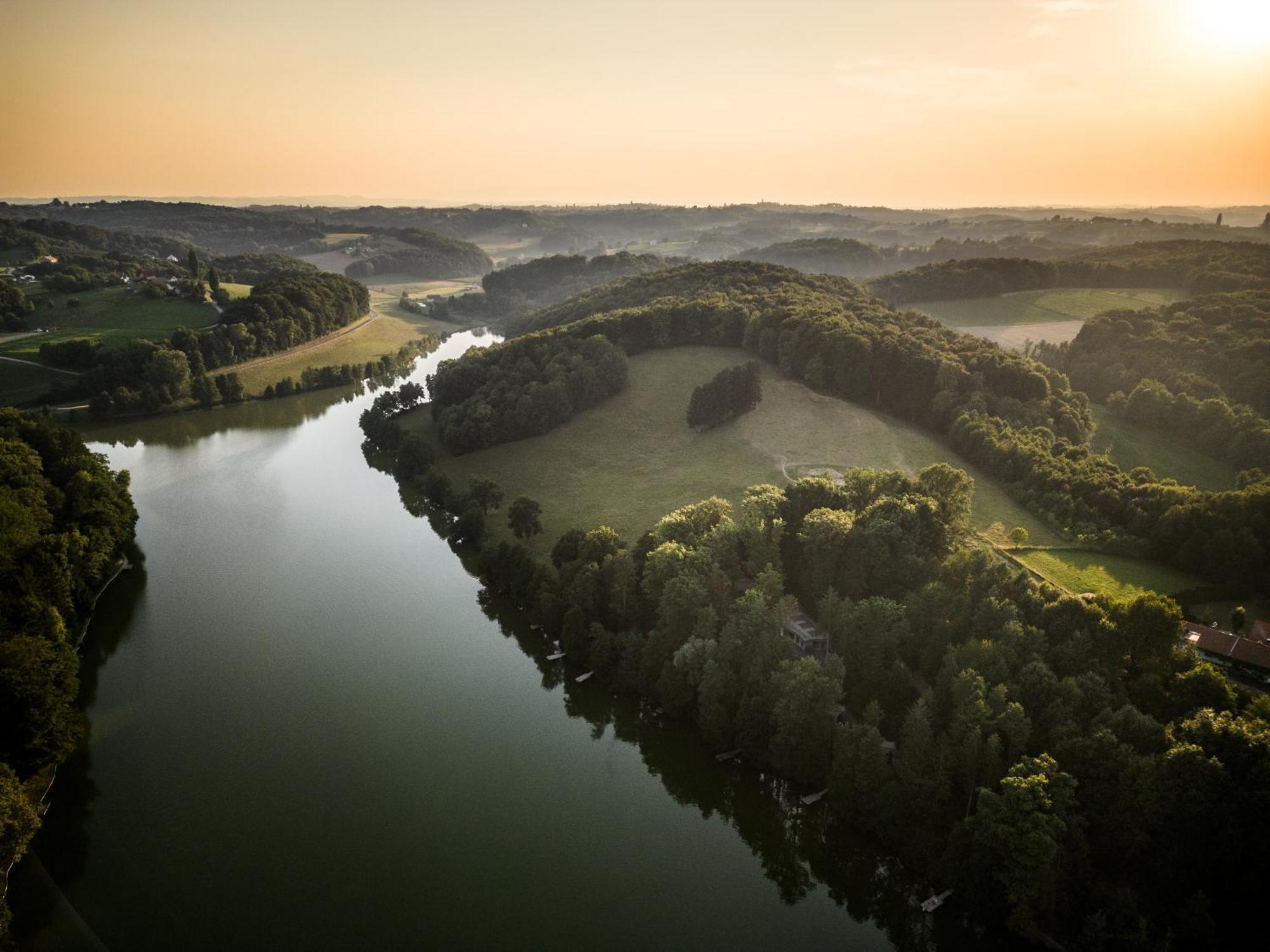 Falkensteiner Premium Camping Lake Blagus Sveti Jurij ob Scavnici ภายนอก รูปภาพ